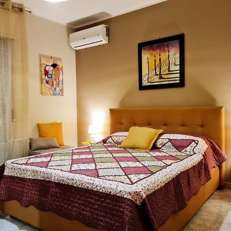 Casa Vacanze La Melagrana Μόντικα Εξωτερικό φωτογραφία